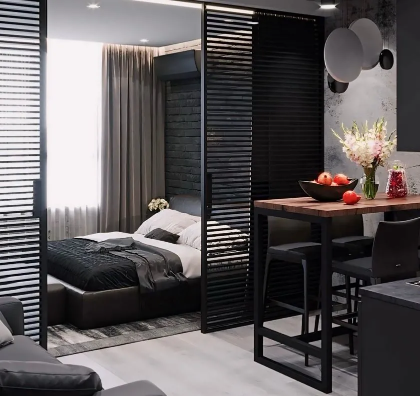 Maximizing Space in Small Apartments: Creative Storage Solutions and Layout Ideas