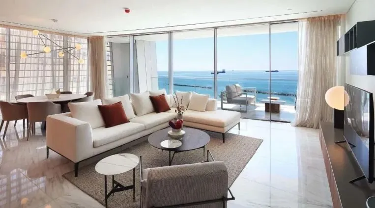 4 bedrooms Apartment for sale, Limassol luxury properties in Cyprus