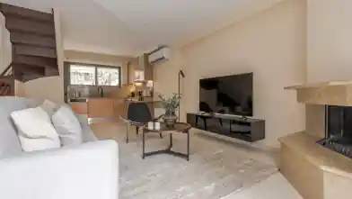 3 bedrooms Detached House for rent, North Athens Regional Unit, Chalandri