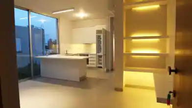 2-кімнатна Квартира в оренду, Нікосія, Агланѕија