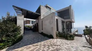 Առանձնատուն վաճառքիԼիմասոլում, Այոս Տիխոնում, Դիմոս Ամաթունտասում