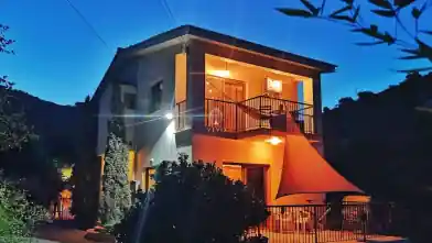 2 bedrooms Detached House for rent, Limassol, Akrounta