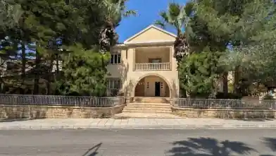 5+ pokojowy Dom wolnostojący na sprzedaż, Dystrykt Limassol, Limassol