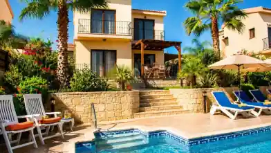 3 bedrooms Detached House for rent, Limassol, Pissouri