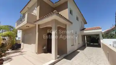 3-pokojowy Bliźniak na wynajem, Dystrykt Limassol, Mesa Jitonia
