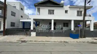 Ημι-ανεξάρτητη κατοικία 4 υπνοδωματίων προς πώληση, Λεμεσός, Κάτω Πολεμίδια