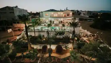 5+ bedrooms Detached House for rent, Limassol