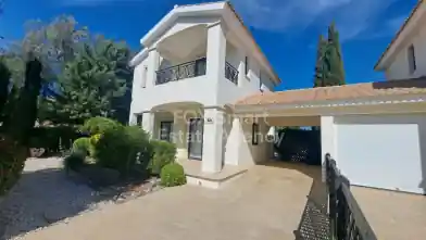 3 bedrooms Detached House for rent, Paphos