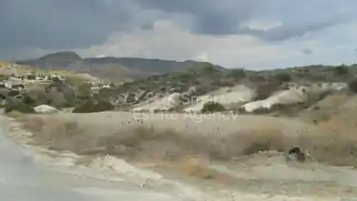 Działka mieszkaniowa na sprzedaż, Dystrykt Limassol, Monagruli