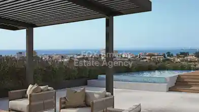 Բնակարան վաճառքիԼիմասոլում, Ιστορικό Κέντροում