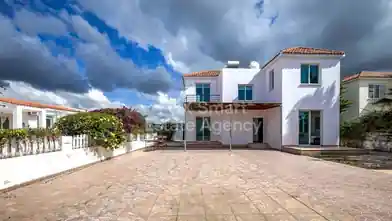 4 bedrooms Detached House for sale, Paphos, Mandria
