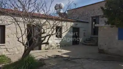 1 bedroom Semidetached House for rent, Paphos, Polemi