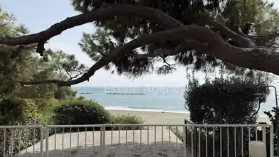 4 bedrooms Semidetached House for rent, Limassol, Agios Tychon