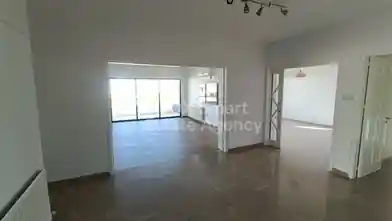 4 bedrooms Apartment for rent, Nicosia
