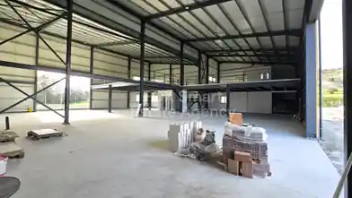 Magazyn na wynajem, Dystrykt Nikozja, Alampra