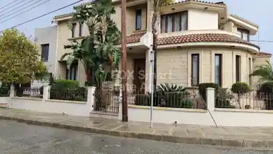 3 bedrooms Semidetached House for rent, Nicosia, Lakatamia