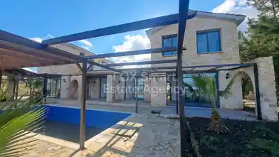 5+ bedrooms Villa for sale, Paphos, Lasa