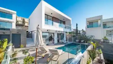 3 bedrooms Detached House for sale, Paphos, Chlorakas