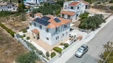 Dom wolnostojący na sprzedaż, Dystrykt Pafos, Tala