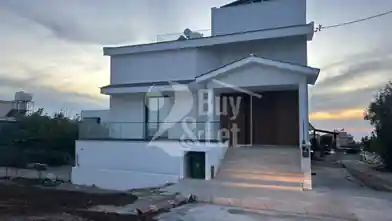 4-pokojowy Dom wolnostojący na wynajem, Dystrykt Pafos, Emba