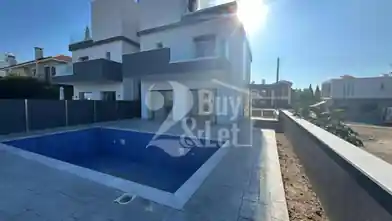 4 bedrooms Villa for sale, Paphos, Mandria