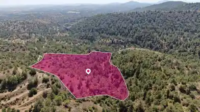 Сельскохозяйственный земельный участок на продажу, Никосия, Капедес
