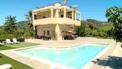 4 bedrooms Detached House for sale, Chania, Agia