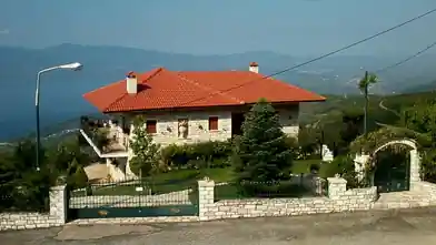 Отдельный дом на продажу, Южные Афины, Калифея, Этолоакарнания