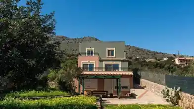 4 bedrooms Detached House for sale, Lasithi, Agios Nikolaos