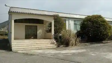 Commercial for sale, Drama, Drama