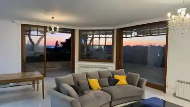 5+ bedrooms Apartment for sale, East Attica Regional Unit, Vouliagmeni