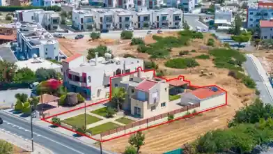 4 bedrooms Detached House for rent, Limassol, Ypsonas