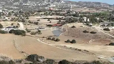 Działka mieszkaniowa na sprzedaż, Dystrykt Limassol, Moni