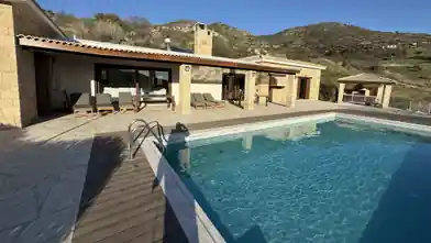 4 bedrooms Detached House for rent, Paphos, Episkopi