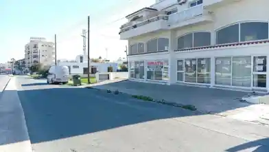 Sklep na wynajem, Larnaka