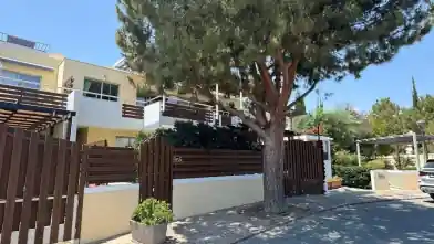 2 bedrooms Apartment for rent, Limassol, Agios Tychon