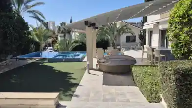 5+ bedrooms Detached House for rent, Limassol, Agios Tychon