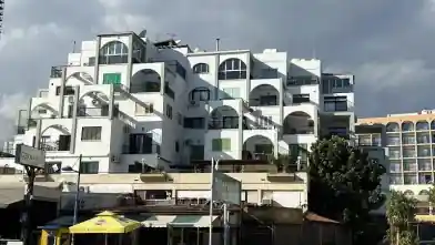 4 bedrooms Apartment for rent, Limassol, Agios Tychon
