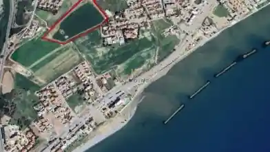 Коммерческий земельный участок на продажу, Ларнака, Ороклини