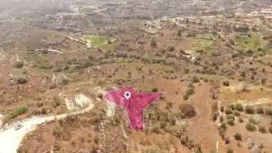 Działka mieszkaniowa na sprzedaż, Dystrykt Limassol, Wuni