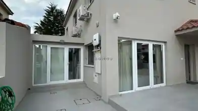 Суміжний будинок на продаж, Ларнака, Арадипу