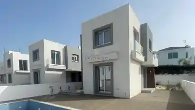 Dom wolnostojący na sprzedaż, Dystrykt Famagusta, Paralimni, Dimos Paralimniou-Deryneias