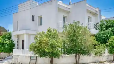 Окремий будинок на продаж, Ларнака, Арадипу