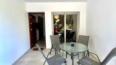 2 bedrooms Apartment for rent, Larnaca, Meneou
