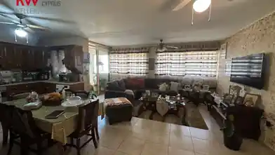 3 bedrooms Apartment for sale, Larnaca, Dromolaxia