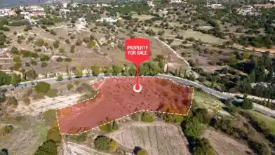 Działka rolna na sprzedaż, Dystrykt Pafos, Peristerona