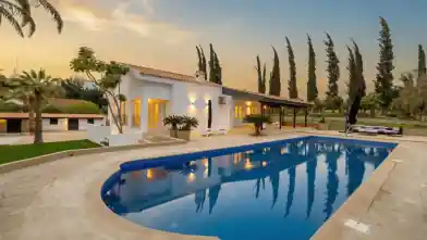 4 bedrooms Detached House for sale, Larnaca, Maroni
