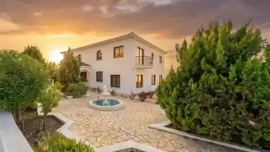 5+ pokojowy Dom wolnostojący na sprzedaż, Dystrykt Pafos, Tala