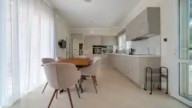 5+ bedrooms Detached House for rent, Paphos, Pegeia