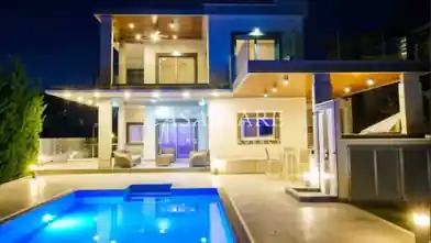 Commercial for rent, Limassol, Agios Tychon, Dimos Amathountas